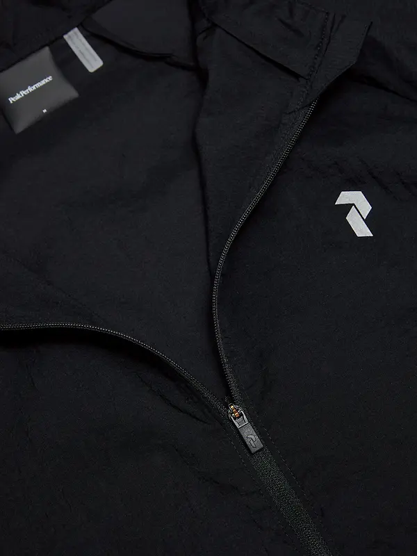 Peak Performance Men's Discover Wind Jacket - Black Image 4
