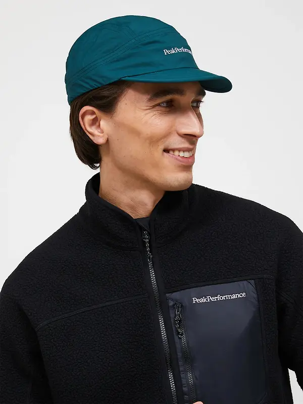 Peak Performance Men's NatureRush Pile Zip Jacket - Black/Black Image 3