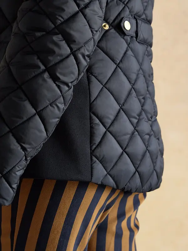 Joules Women's Braemar Luxe Showerproof Diamond Quilted Coat - Navy Blue Image 12