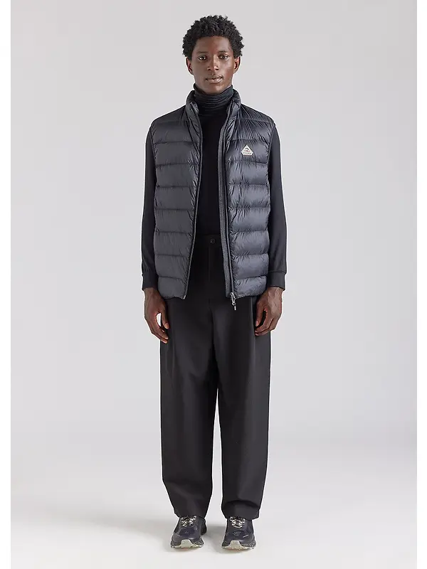 Pyrenex Men's Arial Sleeveless Down Jacket - Black Image 4