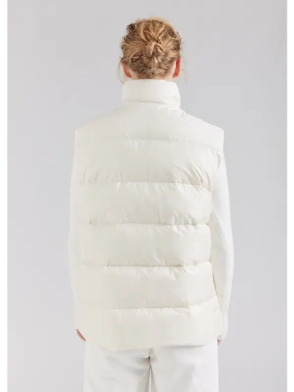 Pyrenex Unisex John Sleeveless Down Jacket - Chalk Image 7