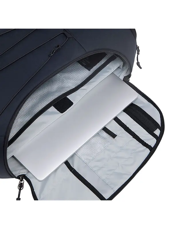 Haglöfs Corker Medium Daypack - True Black Image 7