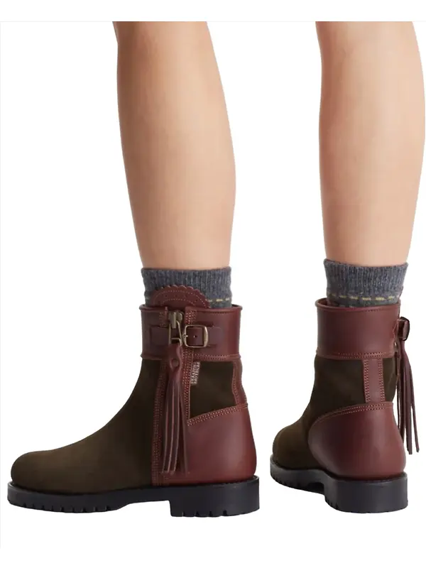 Penelope Chilvers Women's Inclement Cropped Tassel Boots - Seaweed/Conker Image 2