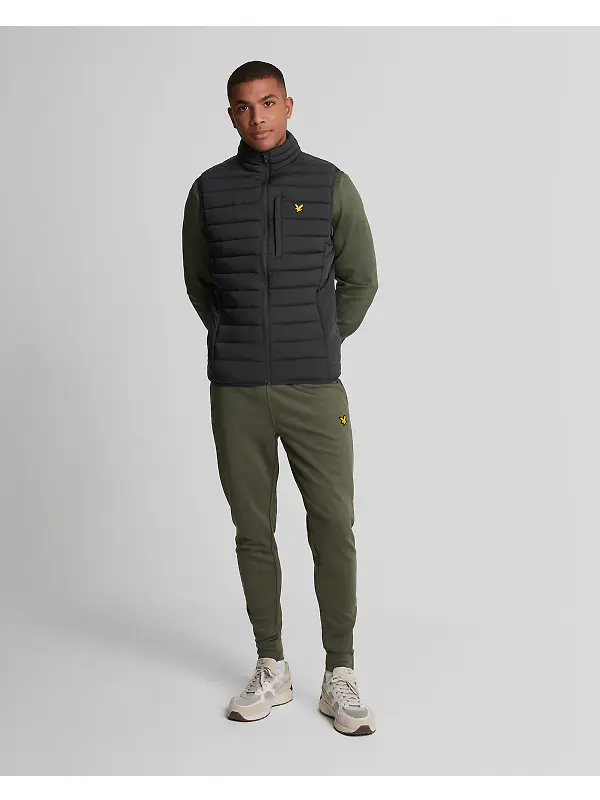 Lyle & Scott Men's Stretch Lightweight Quilted Gilet - Jet Black Image 4