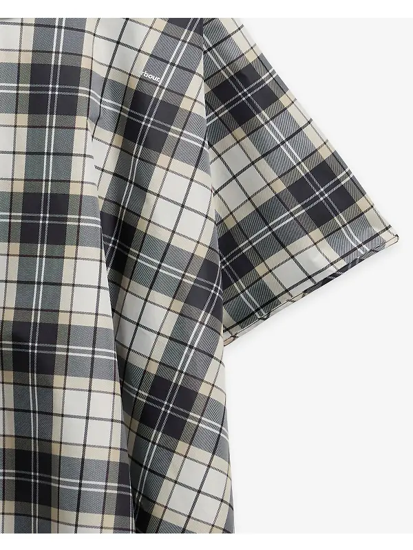 Barbour Women's Portree Poncho - Light Birchwood Dress Tartan Image 4