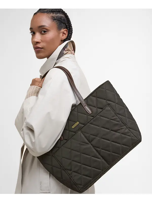 Barbour Women's Quilted Tote Bag - Olive Image 2