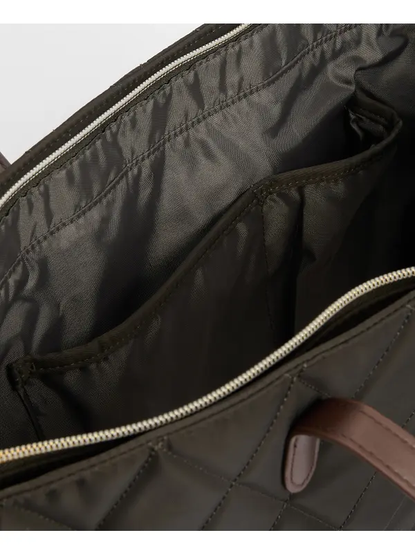 Barbour Women's Quilted Tote Bag - Olive Image 12