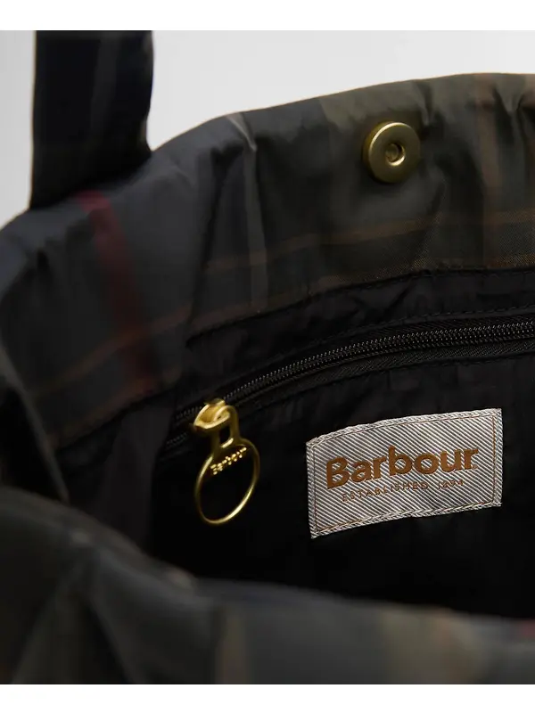 Barbour Women's Tartan Arlene Quilted Tote Bag - Shadow Classic Tartan Image 6