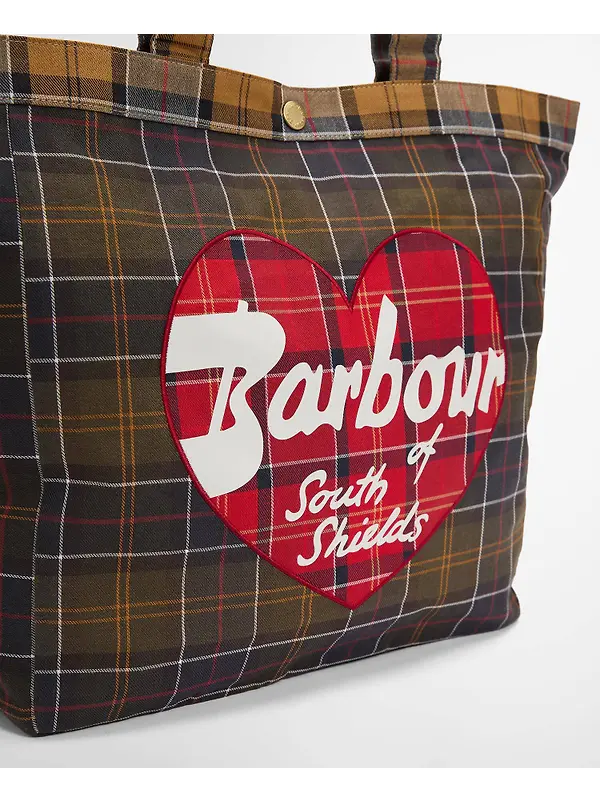Barbour Women's Heart Tote Bag - Classic / Cardinal Image 5