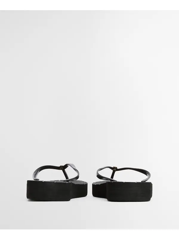 Barbour Women's Tilda Flip Flops - Black Image 3