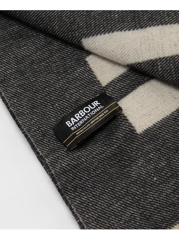 Barbour International Women's Pendle Beanie & Milla Scarf Gift Set - Black/Jasmine Image 7