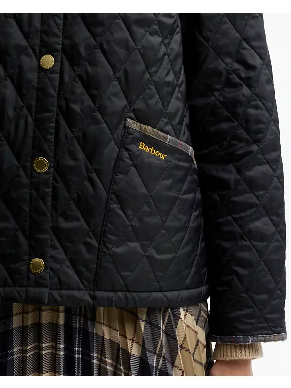 Barbour Women's Icons Tartan Collar Cropped Liddesdale Quilted Jacket - Black / Classic Image 6