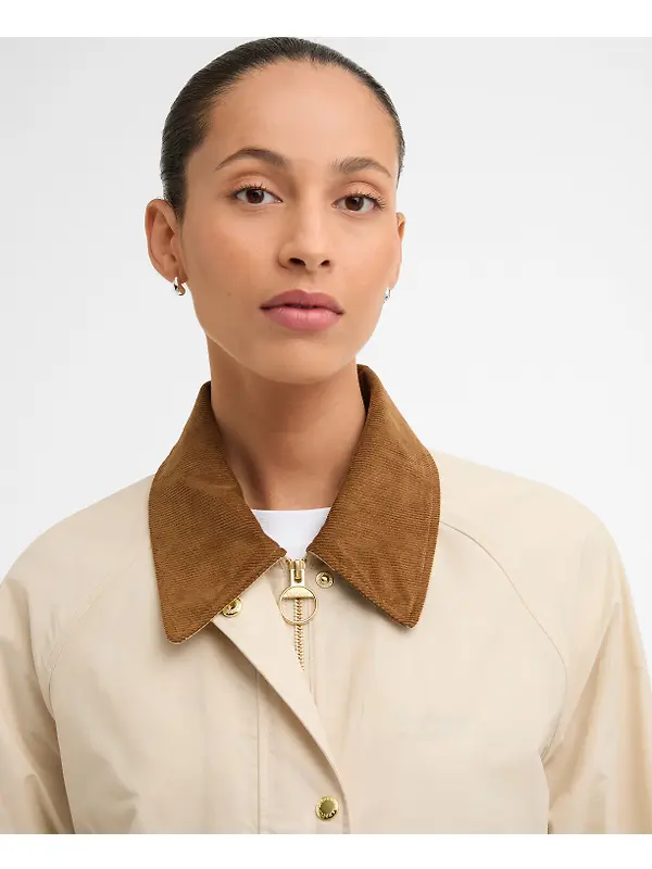 Barbour Women's Medland Showerproof Jacket - Jasmine/Dress Image 5