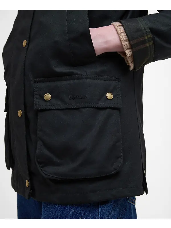 Barbour Women's Acorn Wax Jacket - Black/Classic Image 8