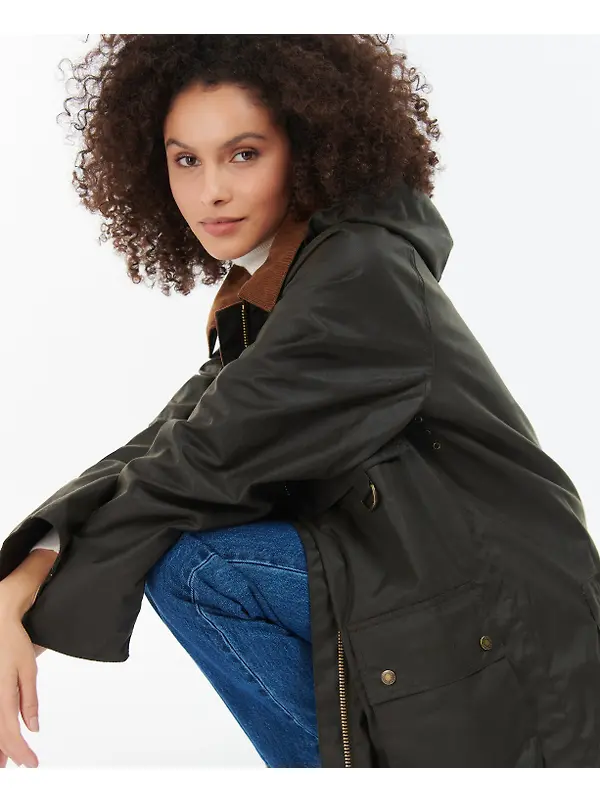 Barbour Women's Highclere Wax Jacket - Olive Image 5