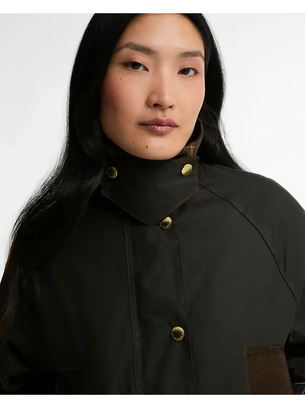 Barbour Women's Icons Modern Beaufort Waxed Jacket - Olive / Classic Image 5