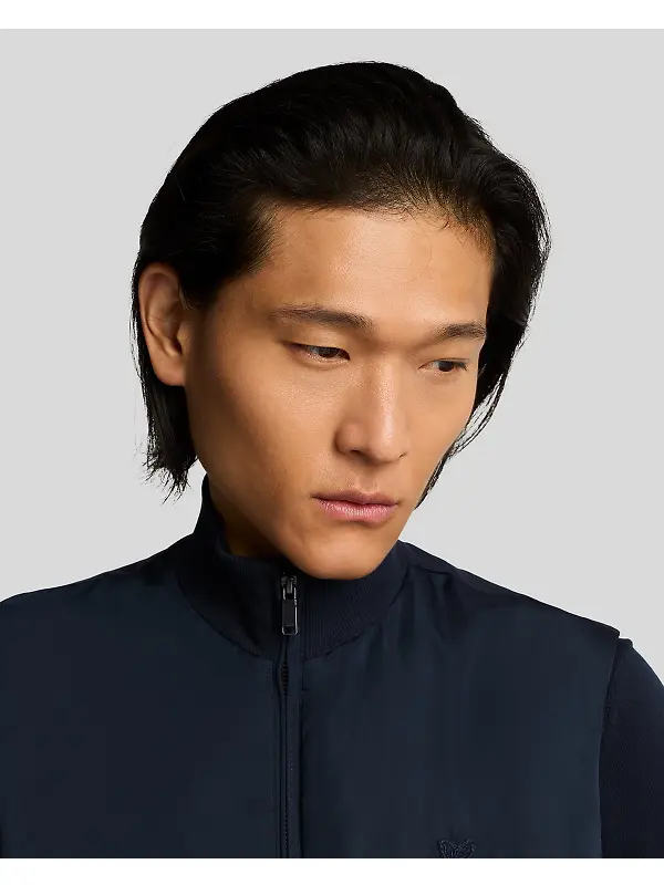 Lyle & Scott Men's Tonal Hybrid Gilet - Dark Navy Image 5