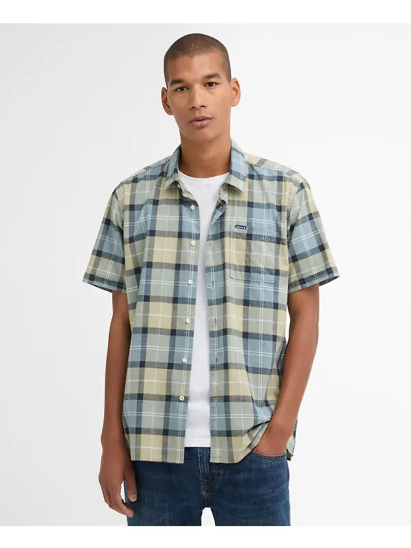 Barbour Men's Gordon Short-Sleeved Tailored Shirt - Highland Loch Tartan Image 2