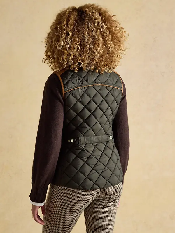 Joules Women's Braemar Luxe Showerproof Diamond Quilted Gilet - Khaki Green Image 3