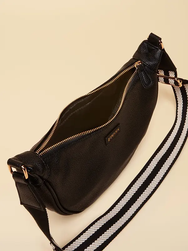 Joules Women's Jade Half Moon Adjustable Cross Body Bag - Black Image 8
