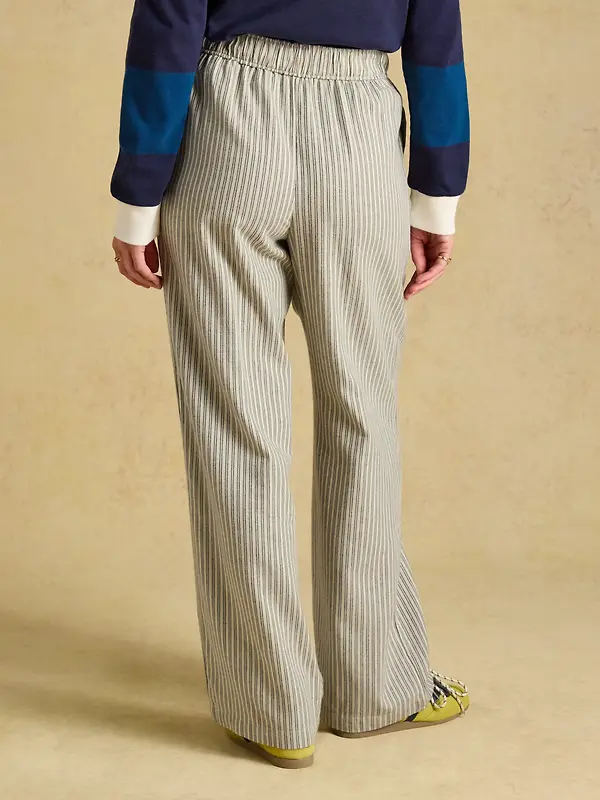 Joules Women's Flannel Hallie Pull-On Trousers - Navy Stripe Image 5