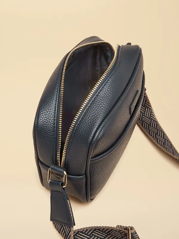 Joules Women's Trent Crossbody Bag - Navy Image 7