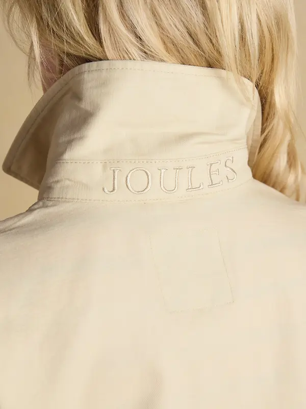 Joules Women's Twyford Lightweight Utility Jacket with Adjustable Waist - Stone Image 11