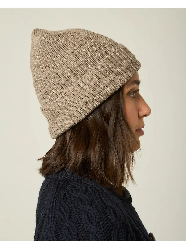 Peregrine Porter Ribbed Beanie - Oak Image 4