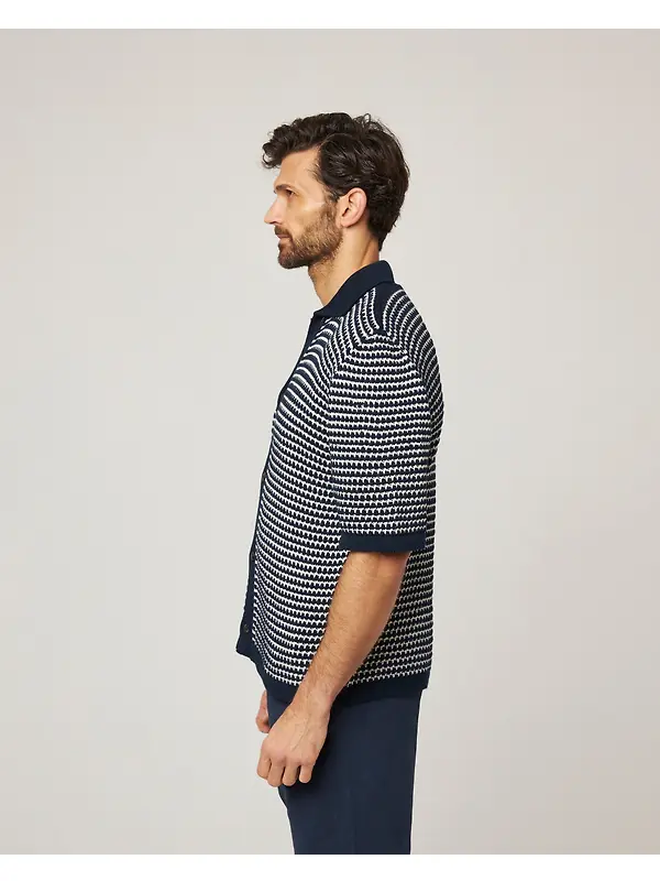 Peregrine Men's Island Crochet Shirt - Navy Image 5
