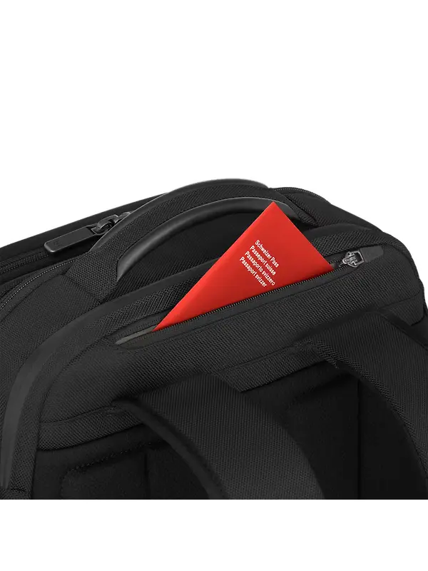 Victorinox Werks Traveler 7.0 Compact Briefcase - Black Image 14