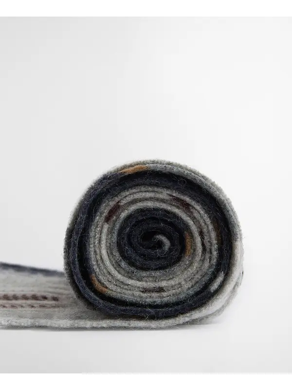 Barbour Carrbridge Tartan Scarf - Grey Midnight Tartan Image 6
