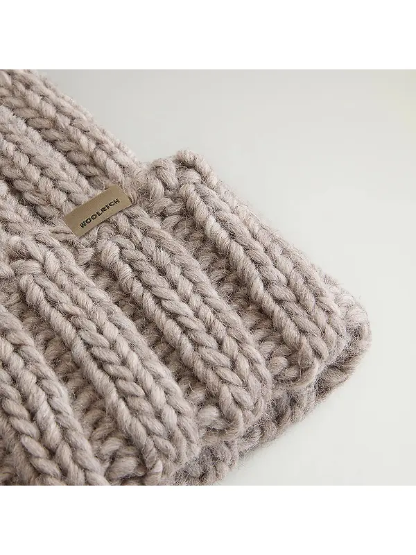Woolrich Women's Chunky Ribbed Beanie - Light Grey Melange Image 4