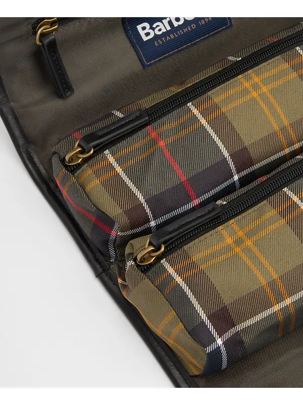 Barbour Men's Tartan Hanging Washbag - Classic / Beacon Image 3