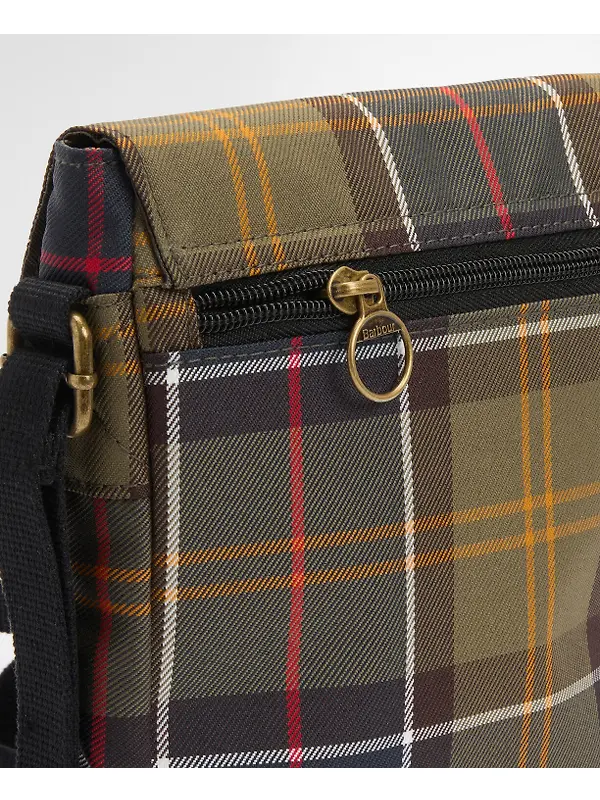 Barbour Torridon Tartan Flight Bag - Classic Tartan Image 5
