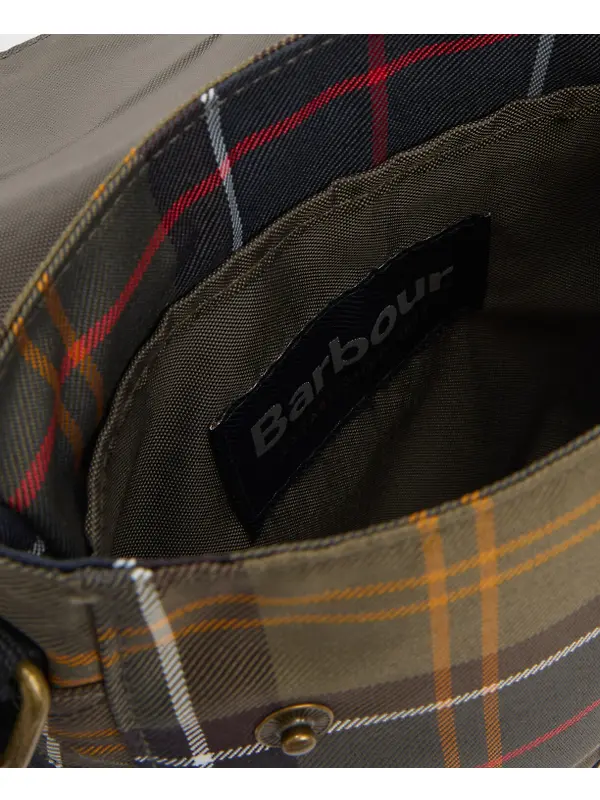 Barbour Torridon Tartan Flight Bag - Classic Tartan Image 8