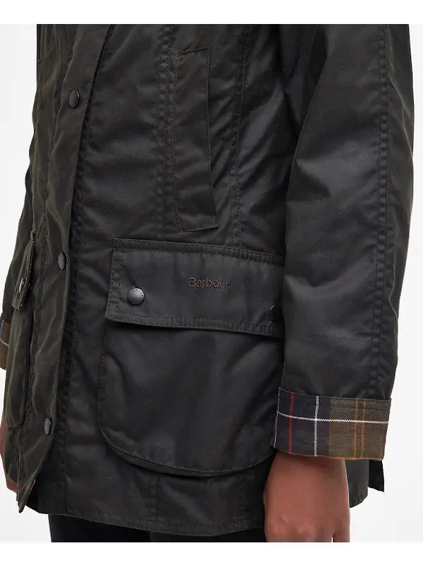 Barbour Women's Classic Beadnell Wax Jacket - Olive Image 7