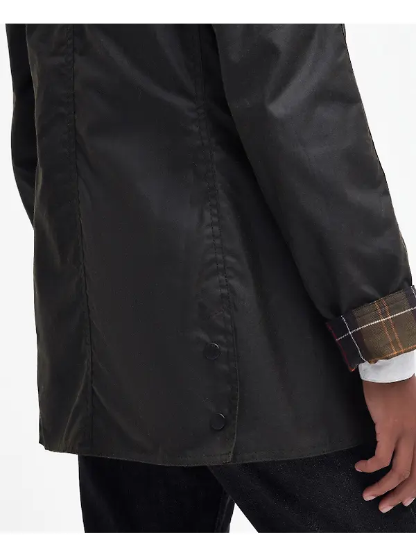 Barbour Women's Classic Beadnell Wax Jacket - Olive Image 8