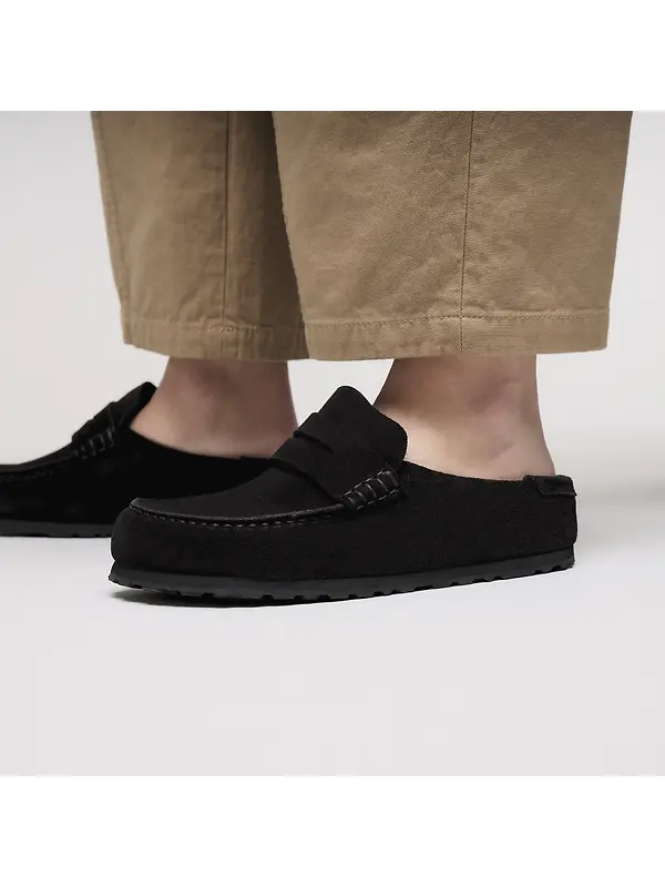 Birkenstock Naples Wrapped Suede Leather Regular Clogs - Black Image 3