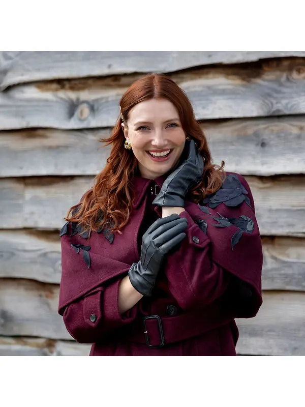 Dents Women's Emma Three-Point Lined Leather Gloves - Black Image 2
