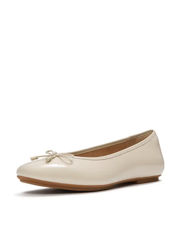 FitFlop Women's Delicato Bow Textured Patent-Leather Ballet Flats - Hazy Taupe Image 5