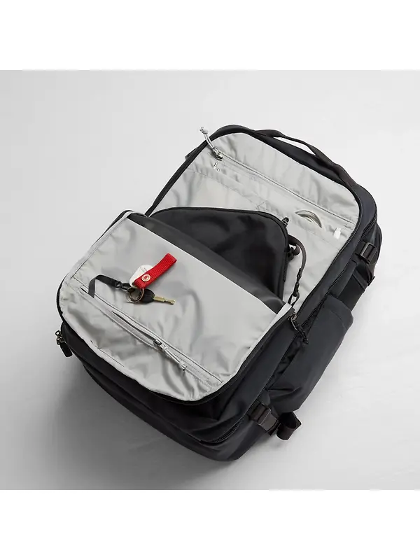 Fjällräven Färden Carry-On Pack 42L - Coal Black Image 11