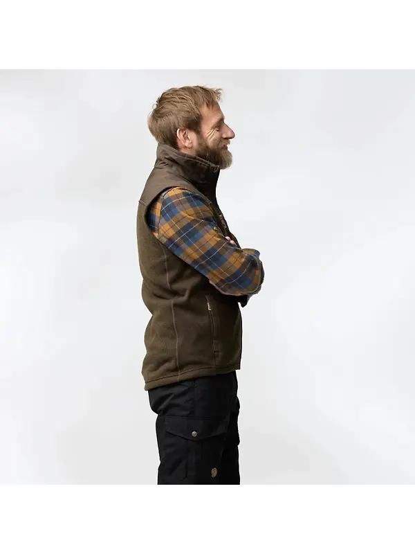 Fjällräven Men's Buck Fleece Vest - Dark Olive Image 5