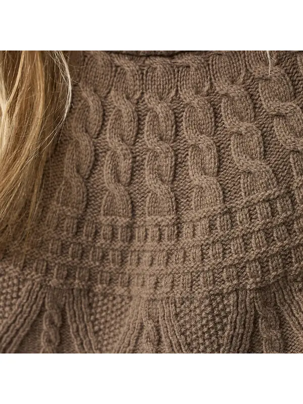 Fjällräven Women's Övik Solid Jacquard Knit - Light Beige Image 5