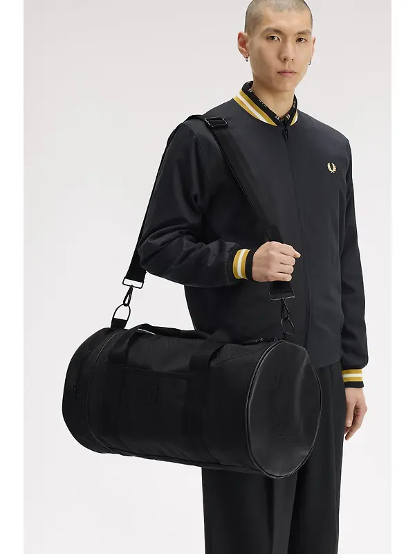 Fred Perry Leather Patch Barrel Bag - Black Image 2