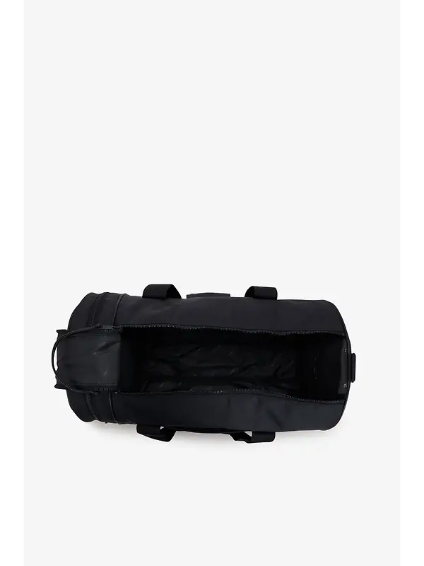 Fred Perry Leather Patch Barrel Bag - Black Image 7