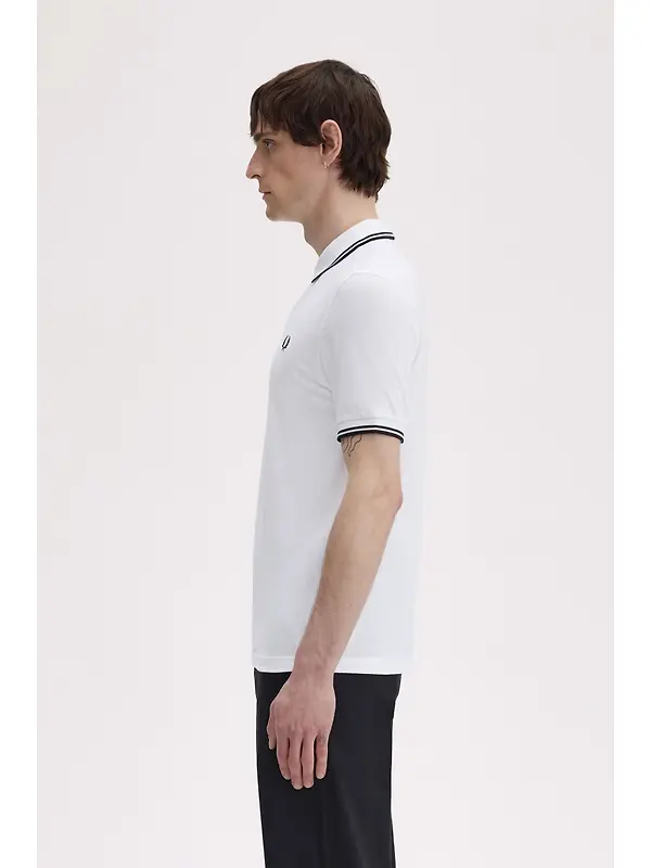 Fred Perry Men's M3600 Twin Tipped Shirt - White Image 3