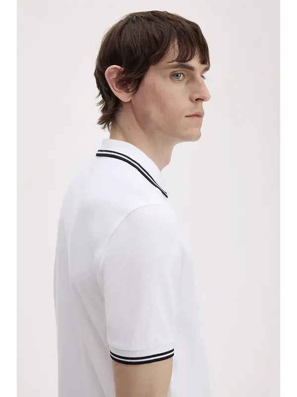 Fred Perry Men's M3600 Twin Tipped Shirt - White Image 7