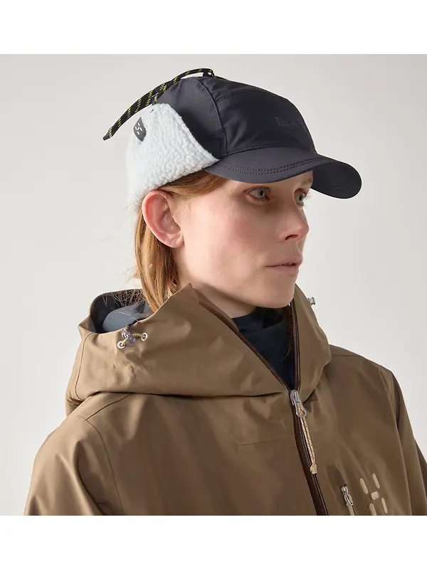 Haglöfs Mountain II Cap - True Black Image 2