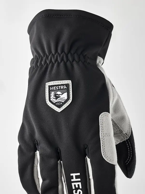 Hestra Windbreaker Ergo Grip Touring 5 Finger Gloves - Black Image 4