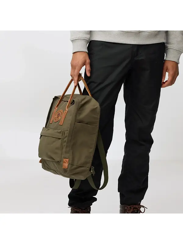 Fjällräven Kånken No. 2 Backpack 16L - Navy Image 7
